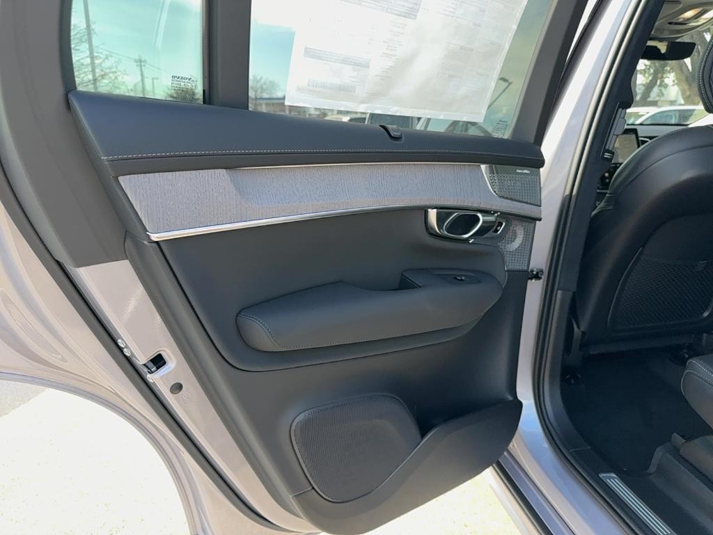 new 2026 Volvo XC90 Plug-In Hybrid car, priced at $87,467