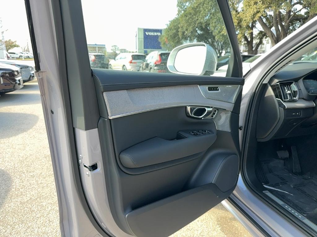 new 2026 Volvo XC90 Plug-In Hybrid car, priced at $87,467