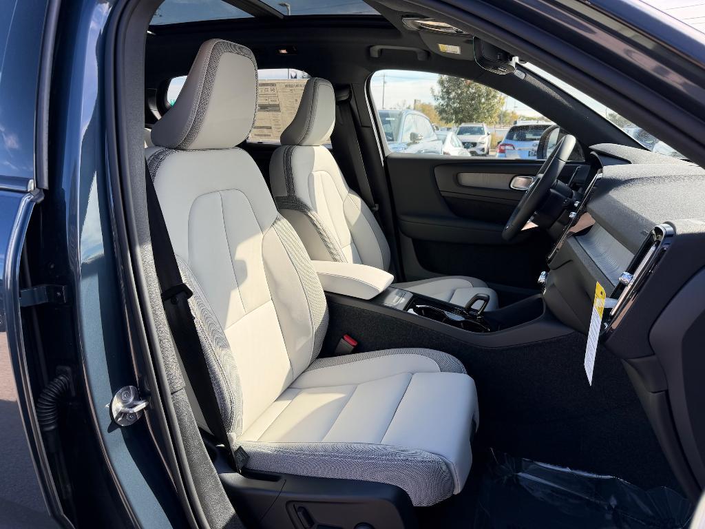 new 2026 Volvo EX40 car, priced at $61,660