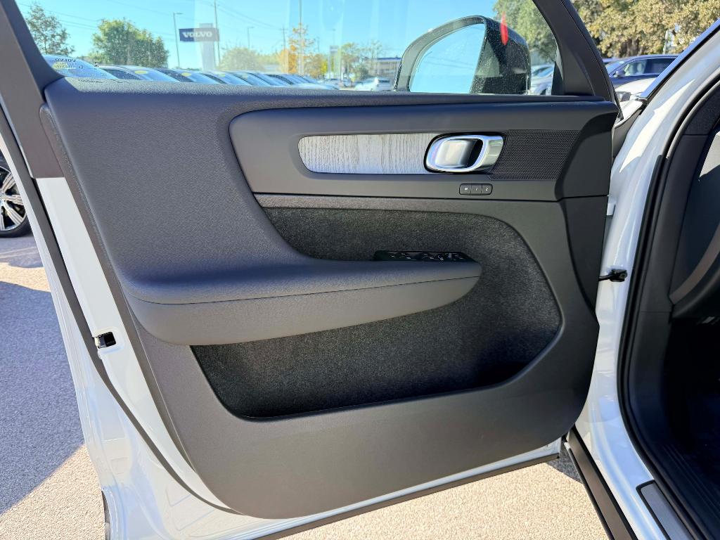 new 2026 Volvo EX40 car, priced at $58,795