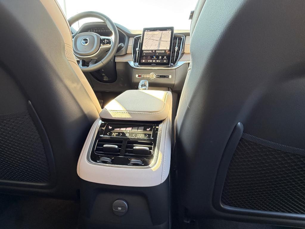 new 2026 Volvo XC90 Plug-In Hybrid car, priced at $79,347