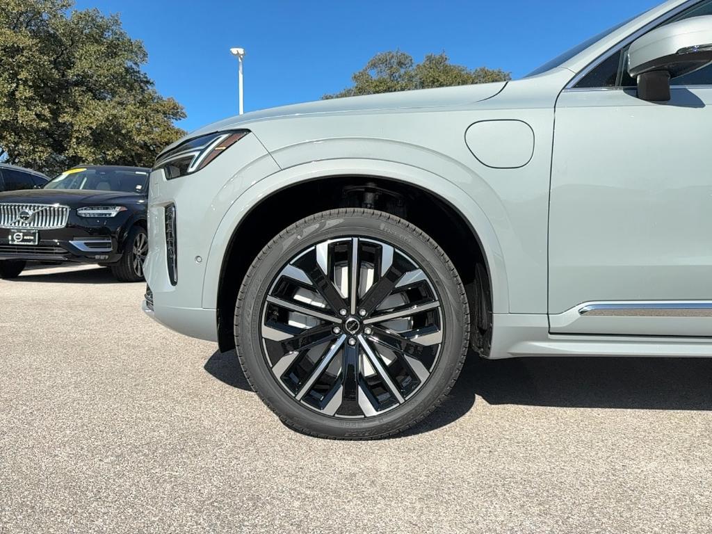 new 2026 Volvo XC90 Plug-In Hybrid car, priced at $83,325
