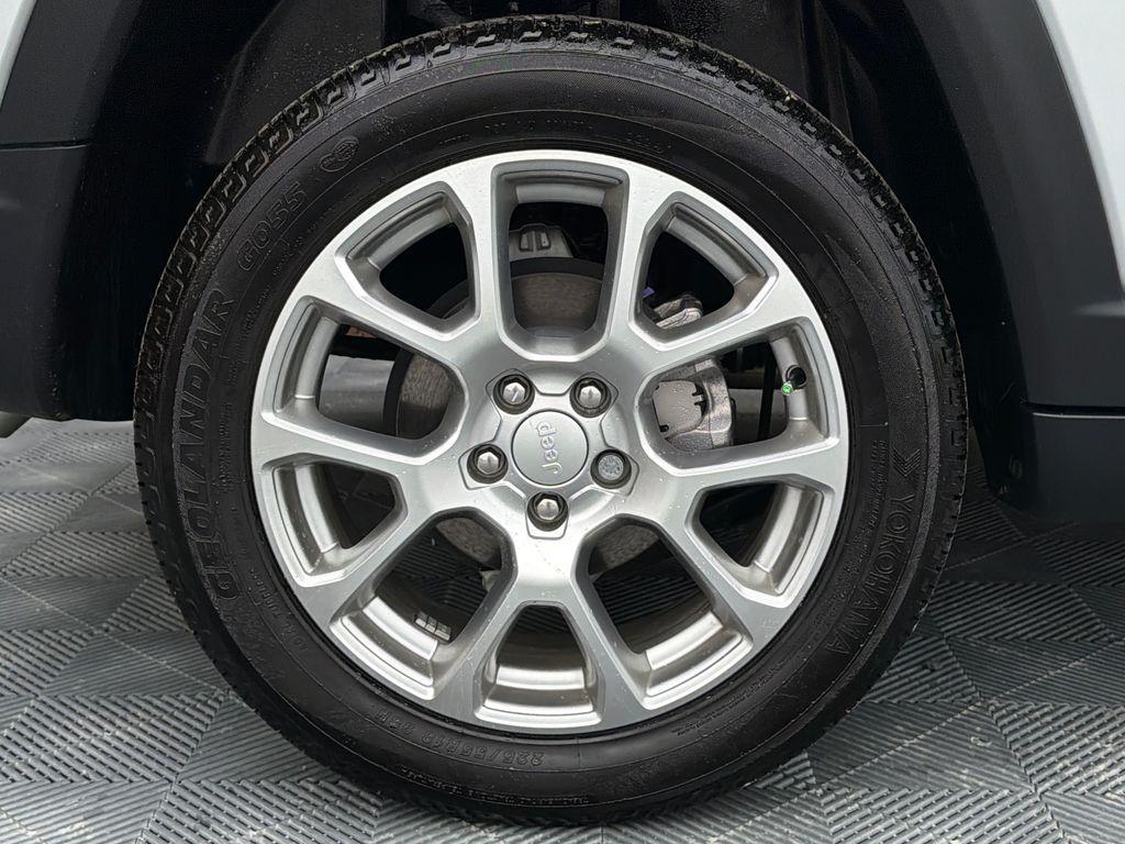 used 2024 Jeep Compass car, priced at $22,621