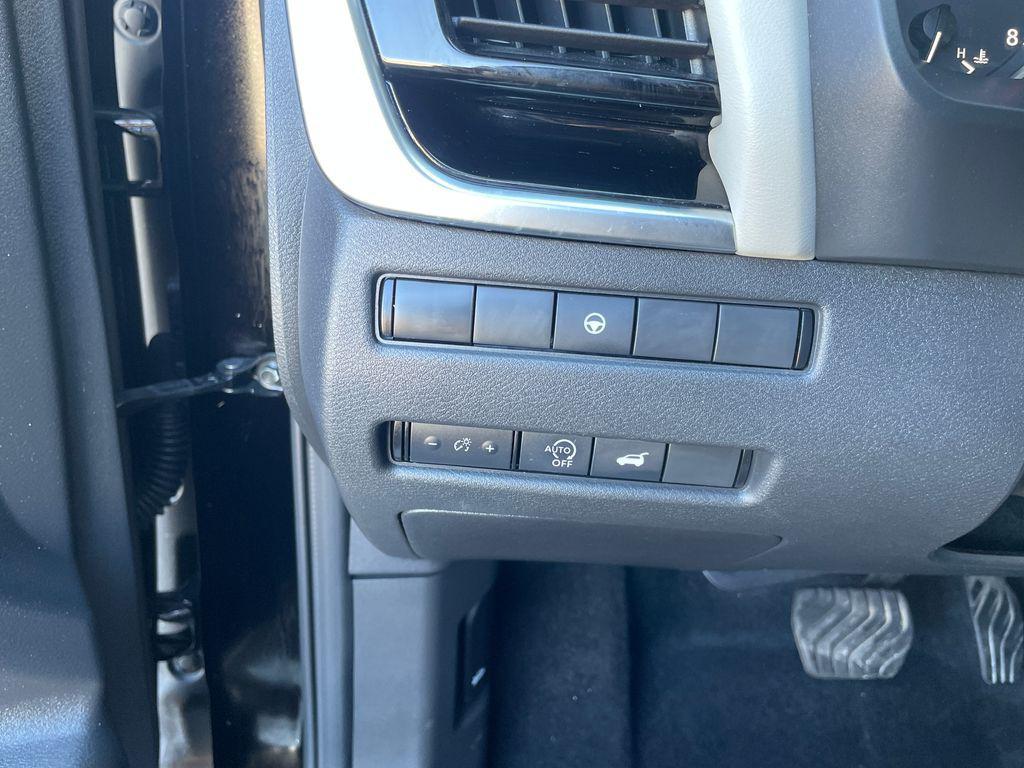 used 2023 Nissan Rogue car, priced at $28,333