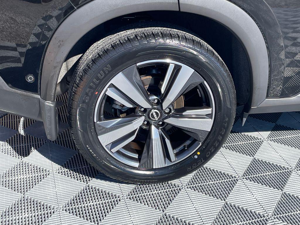 used 2023 Nissan Rogue car, priced at $28,333