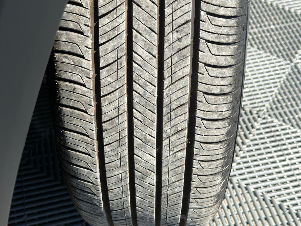 used 2026 Honda HR-V car, priced at $25,400