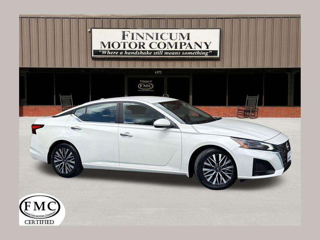 used 2023 Nissan Altima car, priced at $26,007