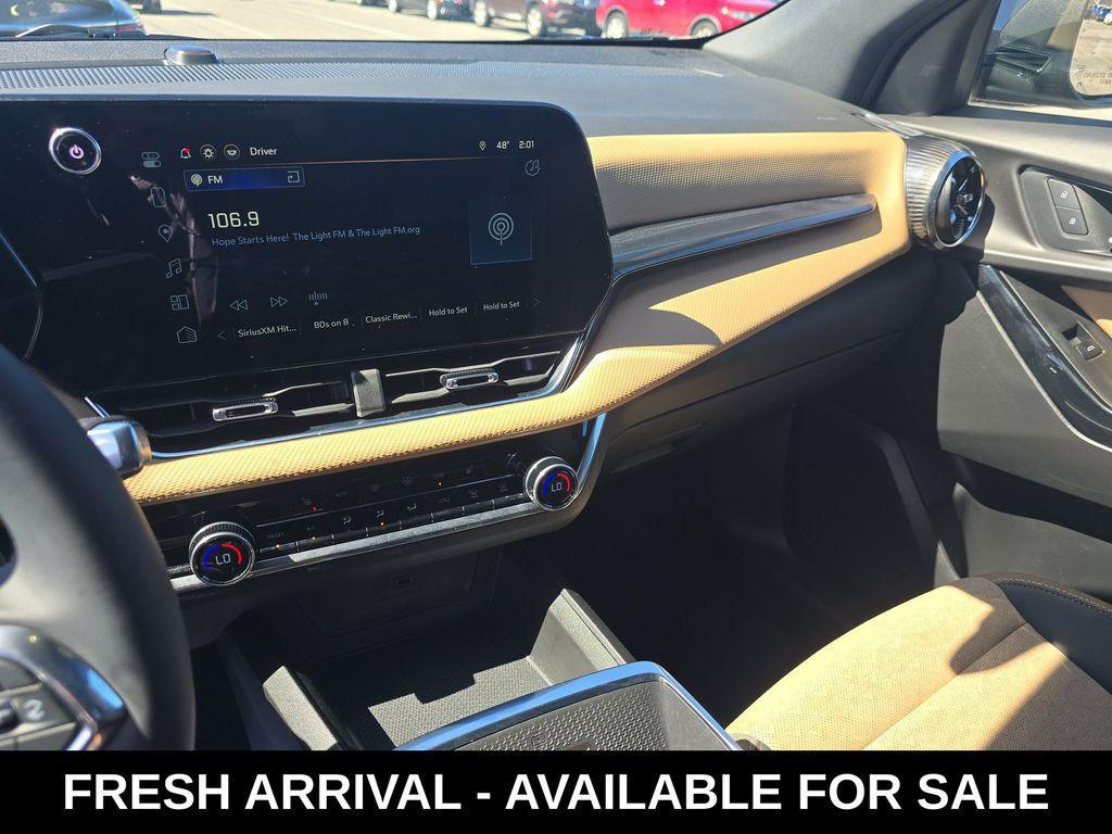 used 2025 Chevrolet Equinox car, priced at $33,998