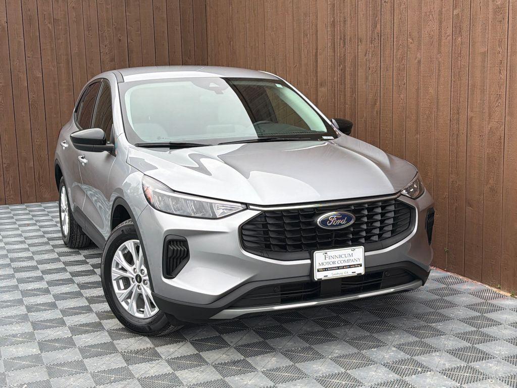 used 2024 Ford Escape car, priced at $22,200