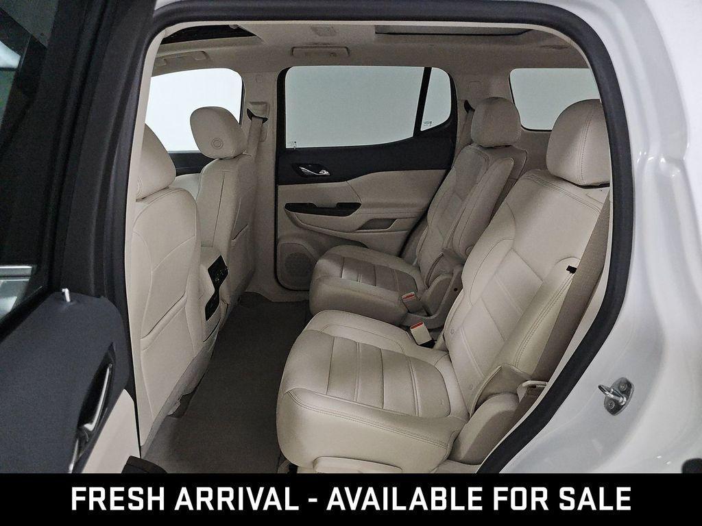 used 2023 GMC Acadia car, priced at $40,842