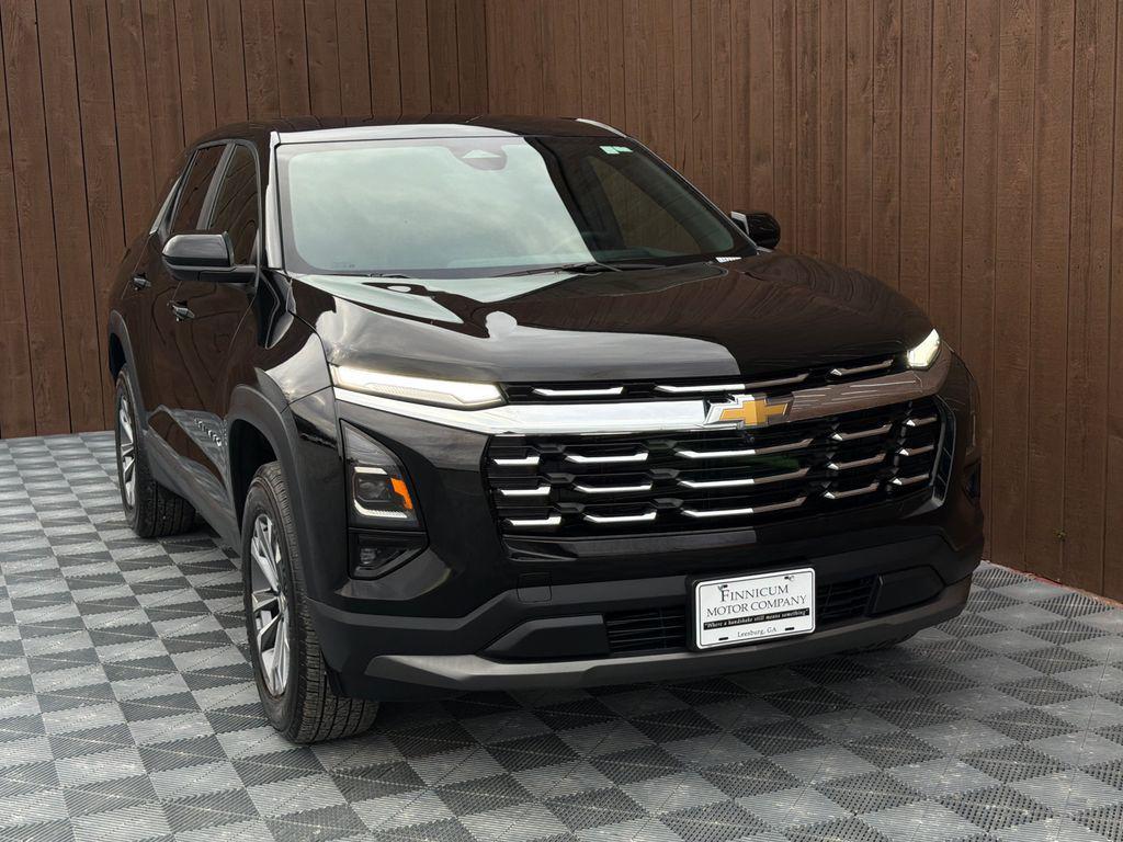 used 2025 Chevrolet Equinox car, priced at $27,624