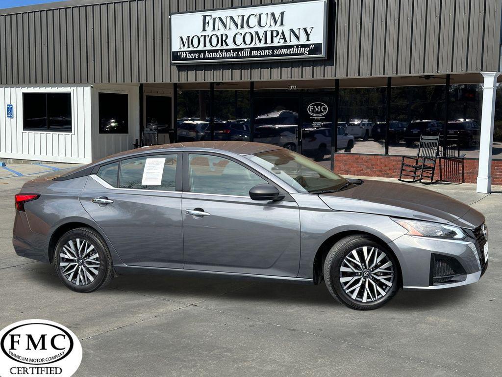 used 2025 Nissan Altima car, priced at $23,676