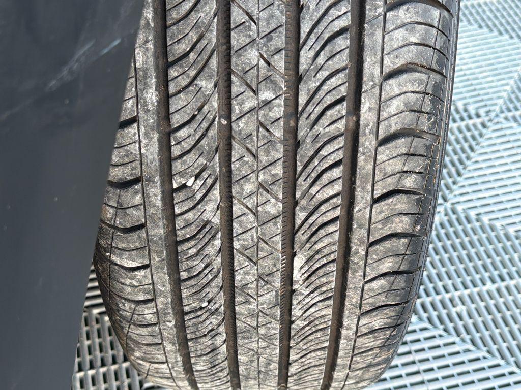 used 2025 Chevrolet Trax car, priced at $22,694