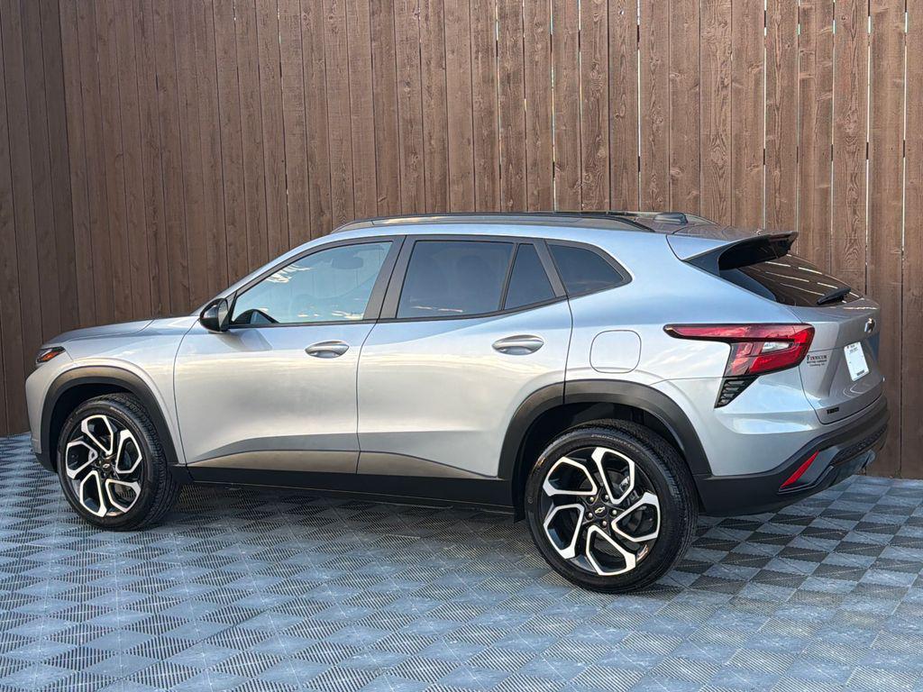 used 2025 Chevrolet Trax car, priced at $24,999