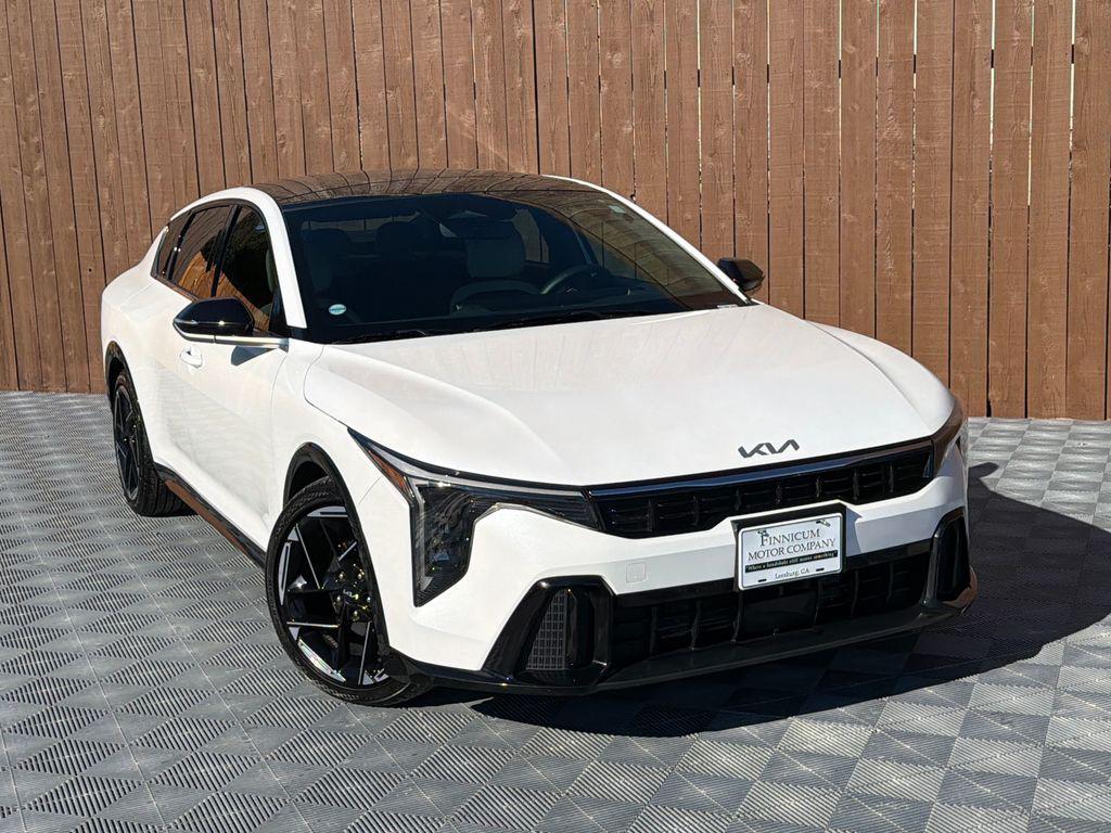 used 2025 Kia K4 car, priced at $27,296