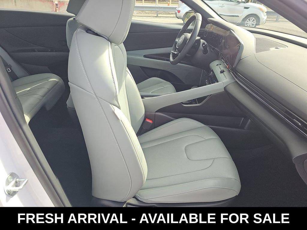 used 2025 Hyundai ELANTRA HEV car, priced at $25,998
