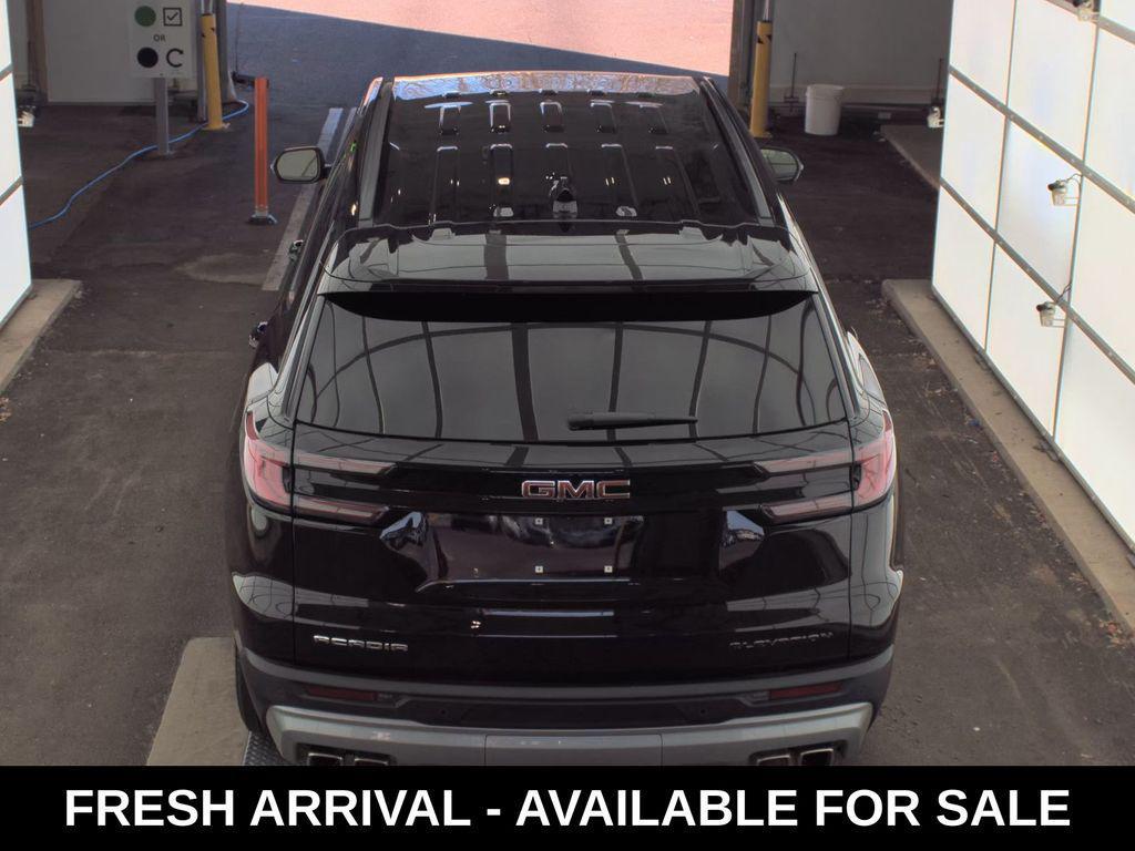 used 2025 GMC Acadia car, priced at $36,242