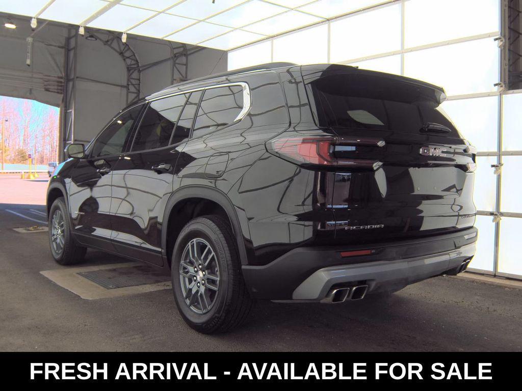 used 2025 GMC Acadia car, priced at $36,242