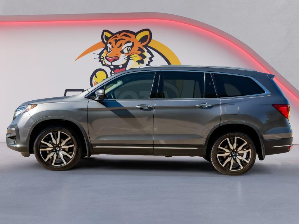 used 2022 Honda Pilot car, priced at $32,850