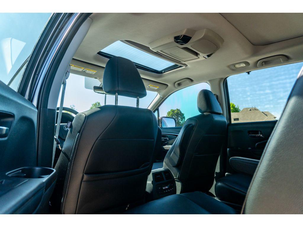 used 2022 Honda Pilot car, priced at $32,850