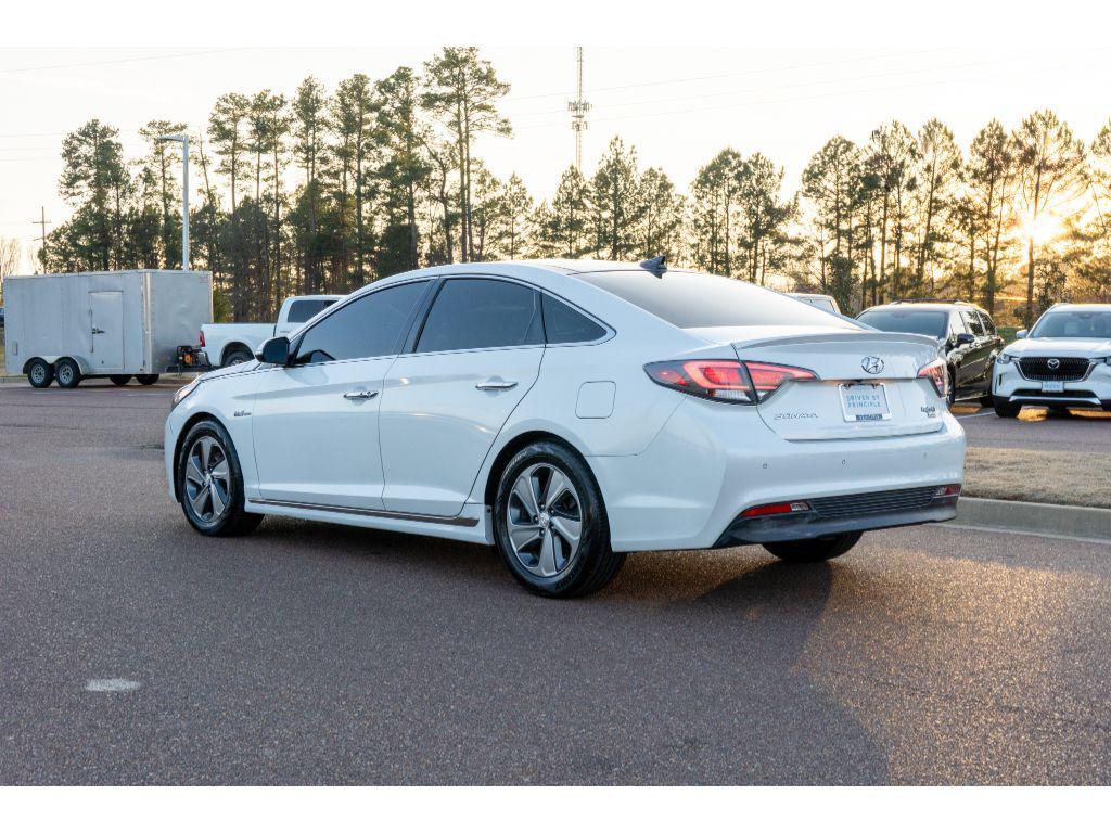 used 2016 Hyundai Sonata Hybrid car, priced at $9,500