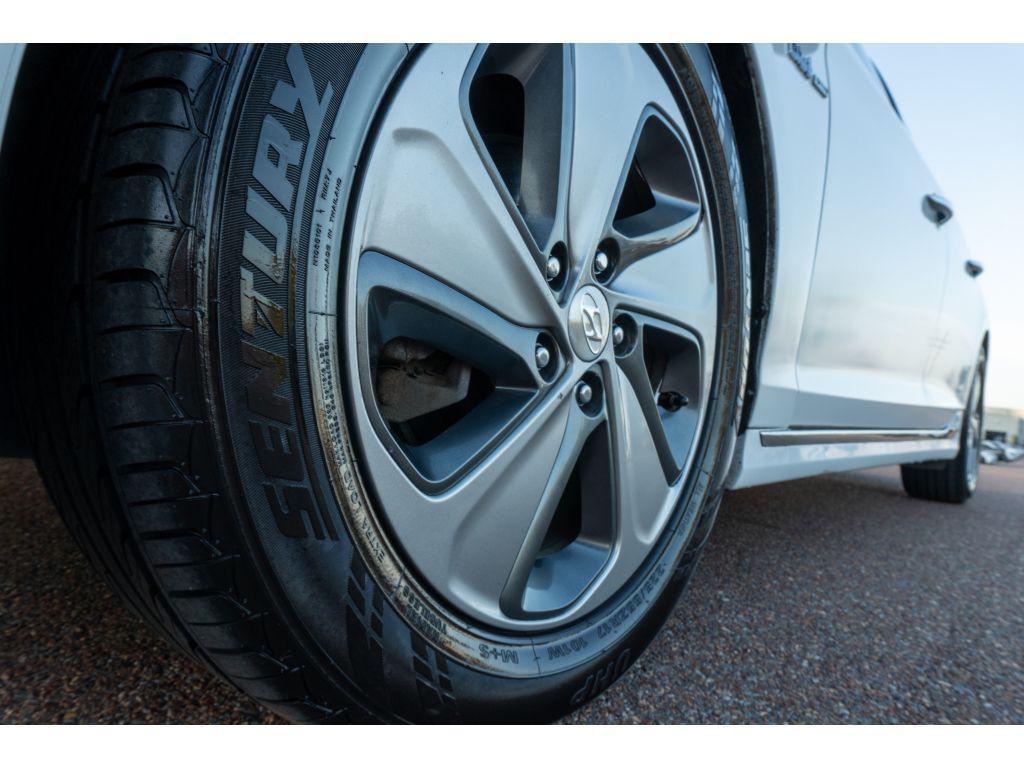 used 2016 Hyundai Sonata Hybrid car, priced at $9,500