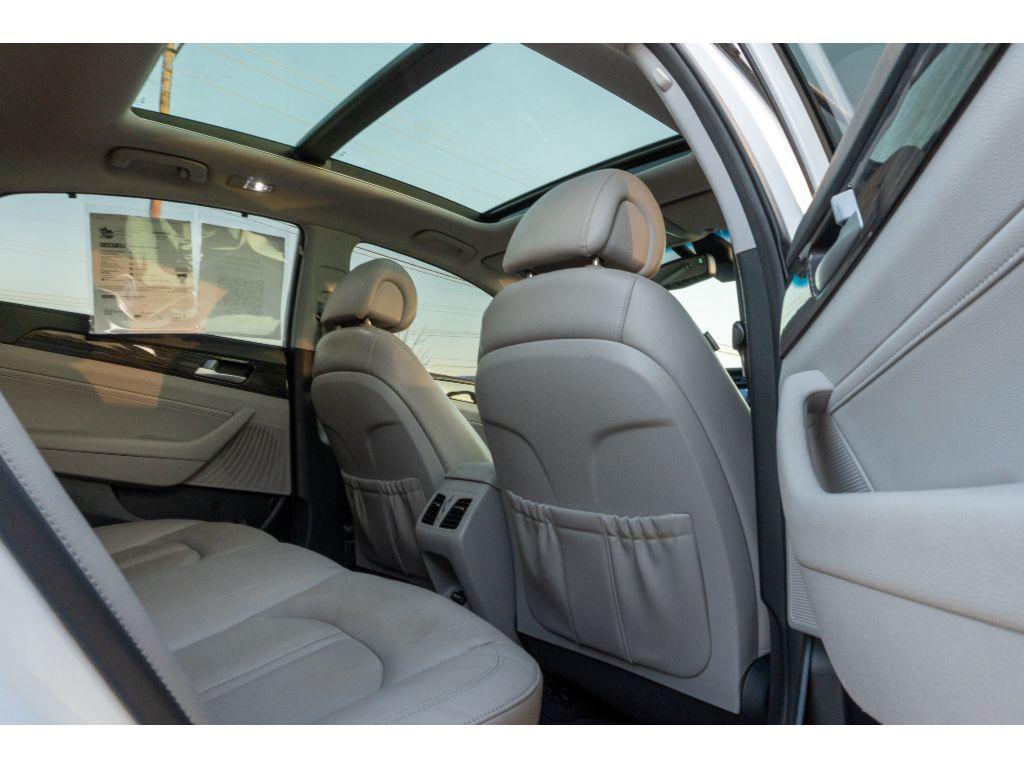 used 2016 Hyundai Sonata Hybrid car, priced at $9,500