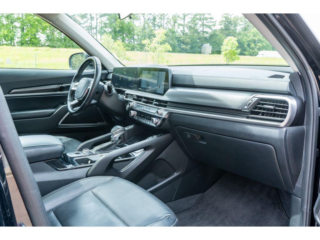 used 2025 Kia Telluride car, priced at $36,884