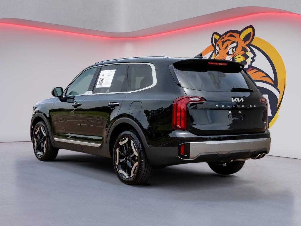 used 2025 Kia Telluride car, priced at $36,884