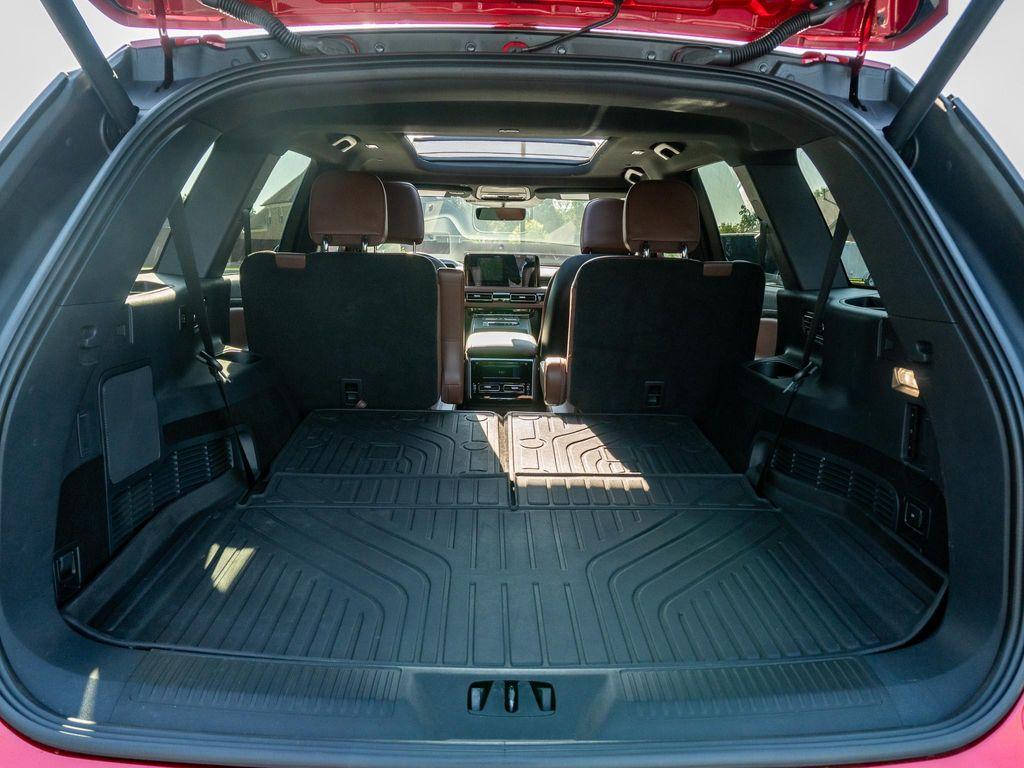 used 2026 Lincoln Aviator car, priced at $65,425