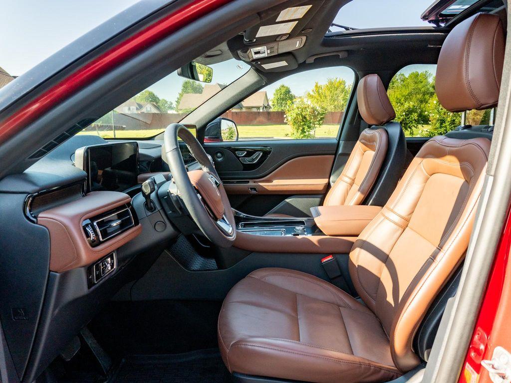 used 2026 Lincoln Aviator car, priced at $65,425