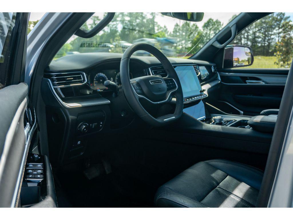 used 2023 Jeep Wagoneer car, priced at $45,867