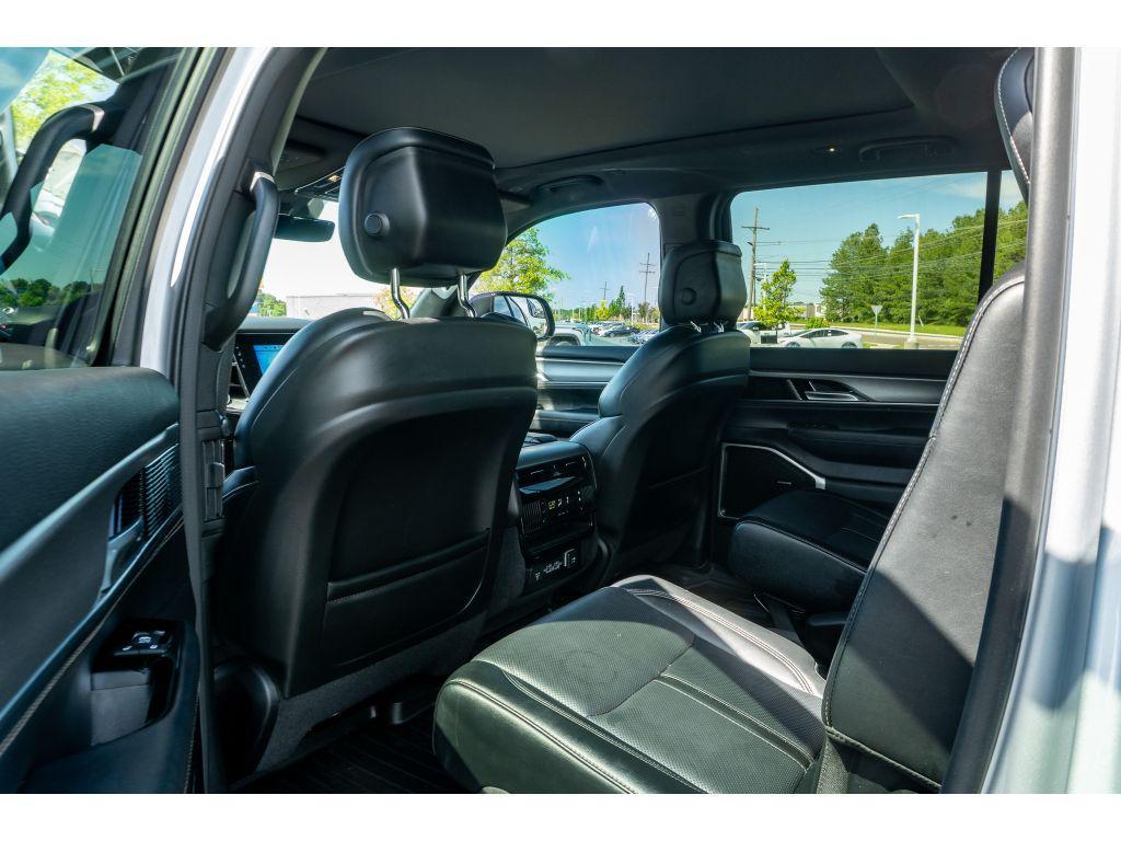used 2023 Jeep Wagoneer car, priced at $45,867