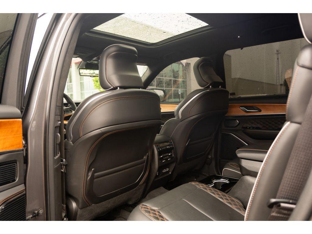 used 2022 Jeep Grand Cherokee L car, priced at $35,146