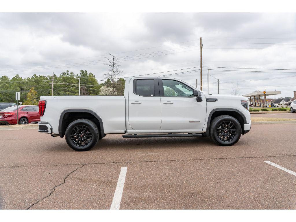 used 2024 GMC Sierra 1500 car, priced at $43,262