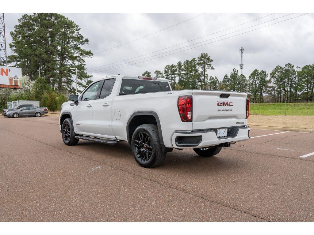 used 2024 GMC Sierra 1500 car, priced at $43,262