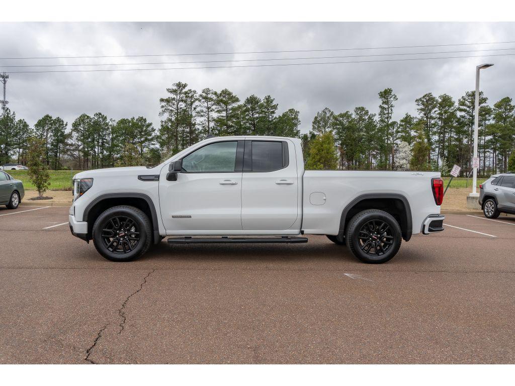 used 2024 GMC Sierra 1500 car, priced at $43,262