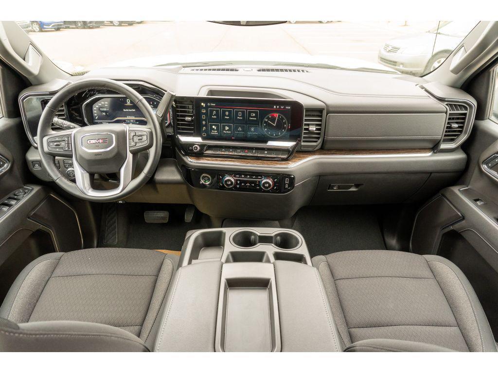 used 2024 GMC Sierra 1500 car, priced at $43,262