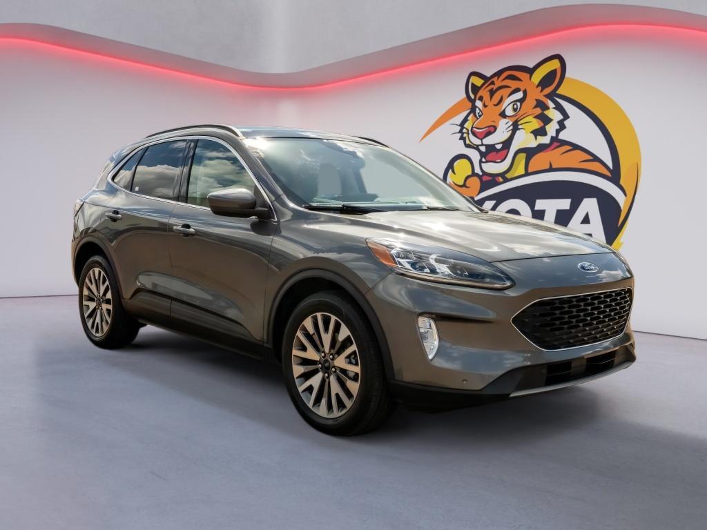 used 2022 Ford Escape car, priced at $24,652