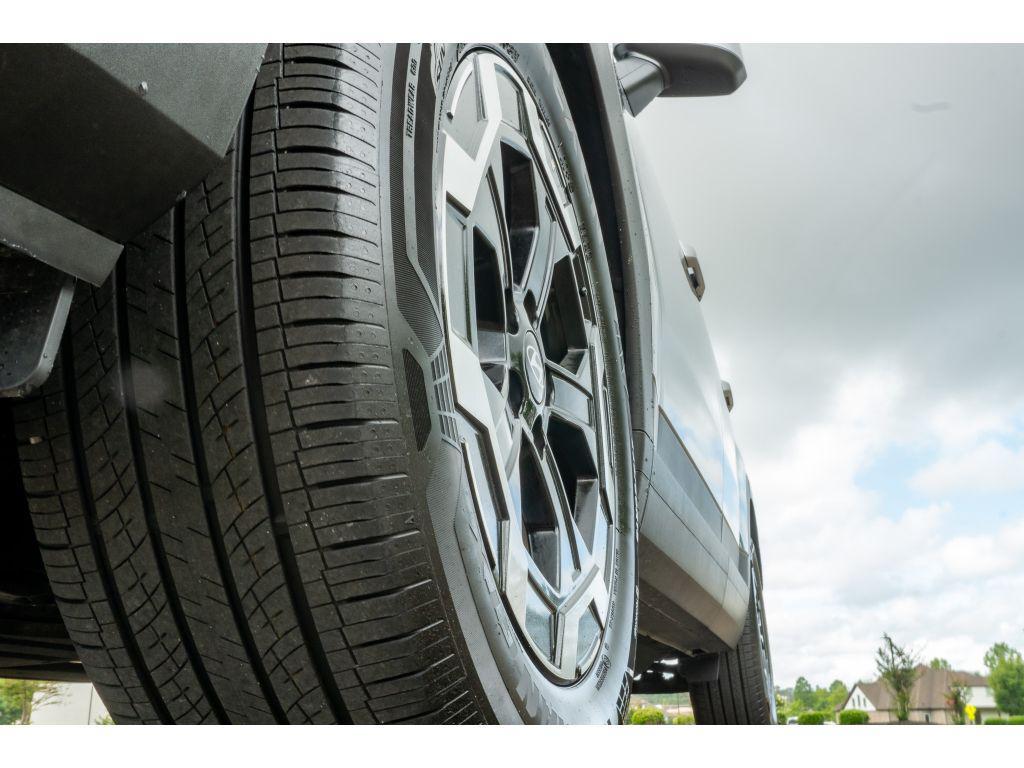 used 2026 Hyundai Santa Fe car, priced at $34,705