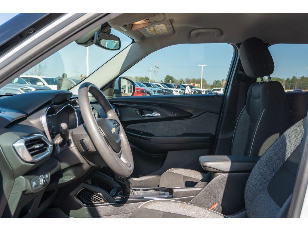 used 2021 Chevrolet TrailBlazer car, priced at $18,654