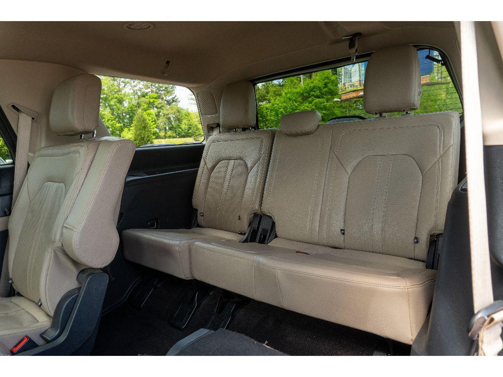 used 2023 Ford Expedition car, priced at $39,403