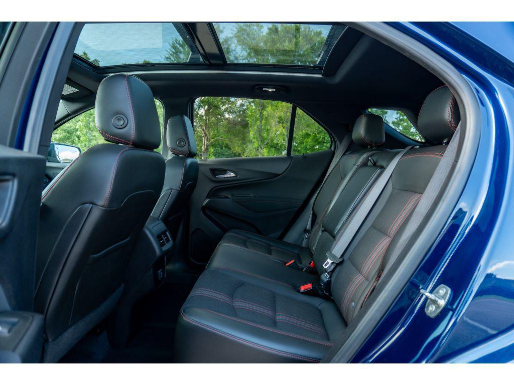 used 2022 Chevrolet Equinox car, priced at $25,425