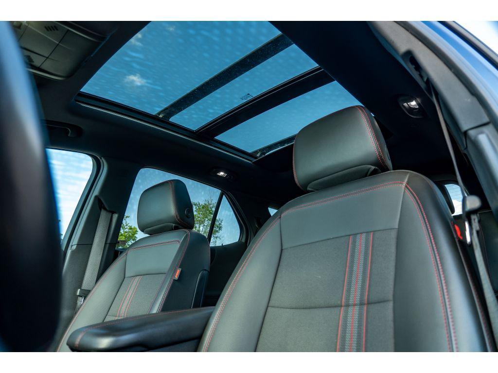 used 2022 Chevrolet Equinox car, priced at $25,425