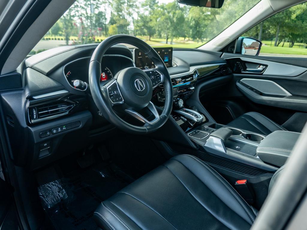 used 2023 Acura MDX car, priced at $42,289