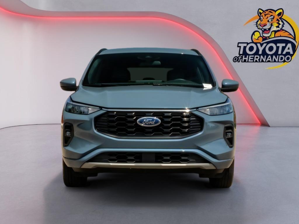 used 2024 Ford Escape car, priced at $25,257