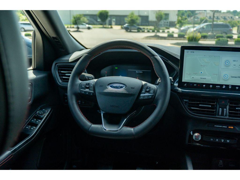 used 2024 Ford Escape car, priced at $25,257