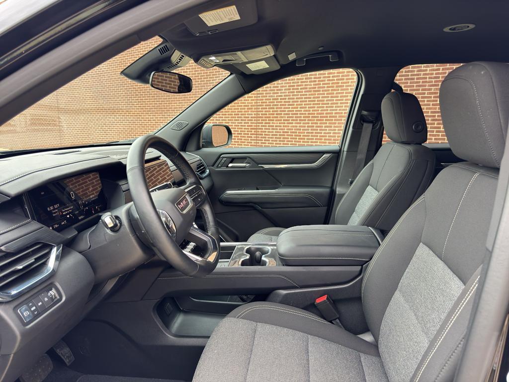 used 2025 GMC Acadia car, priced at $39,446