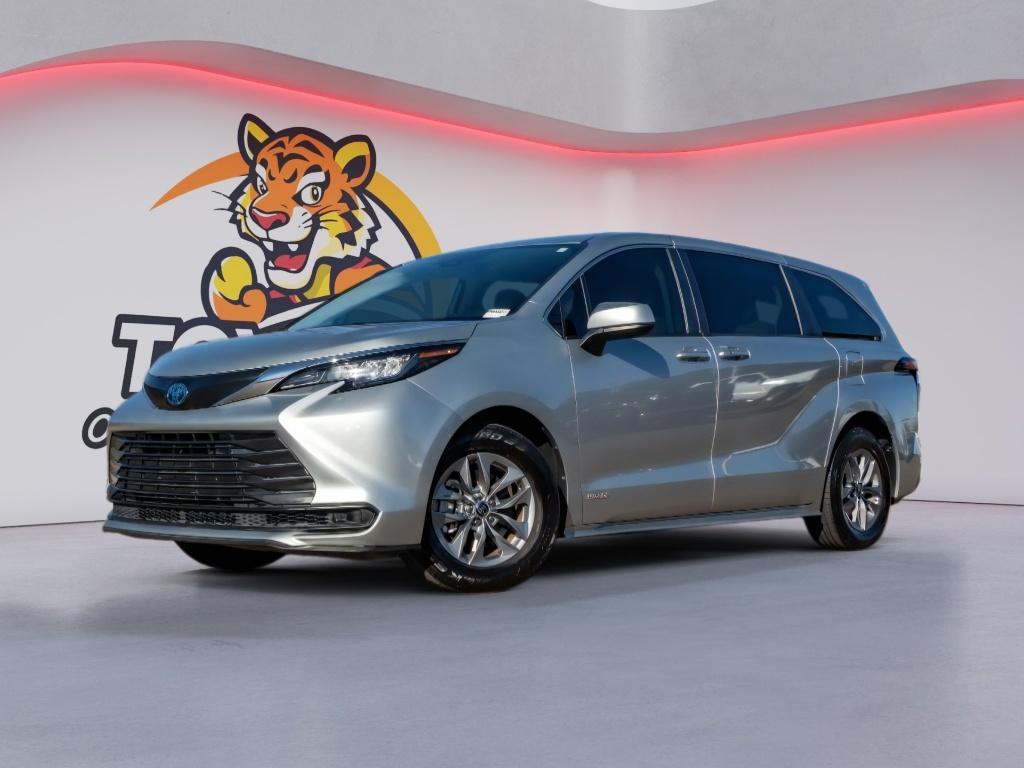 used 2021 Toyota Sienna car, priced at $25,750
