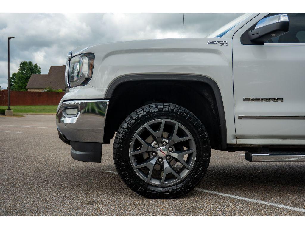 used 2016 GMC Sierra 1500 car, priced at $18,362